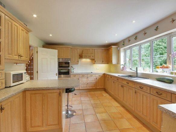 Kitchen/Breakf...