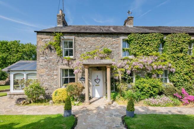 Tearnside Cottage