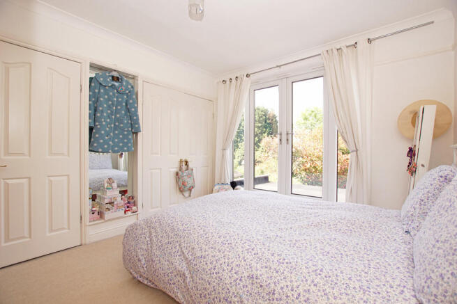 Master Bedroom - ...