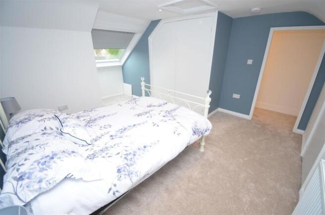 LOFT ROOM