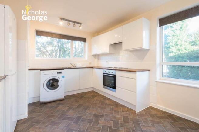 Hartley place 17 kitch.jpg