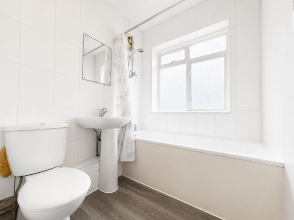 Family Bathroom/ WC
