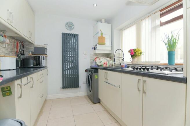 2 bed Bungalow for sale Image 5