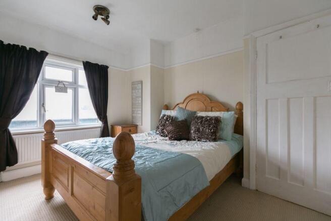 bed 1