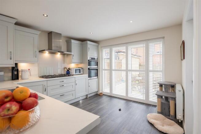 Derwent Road 76 Kitchen Dining Room-2.jpg