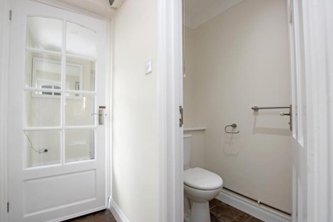 Brambleside, Kettering, Northamptonshire, NN16 photo 4