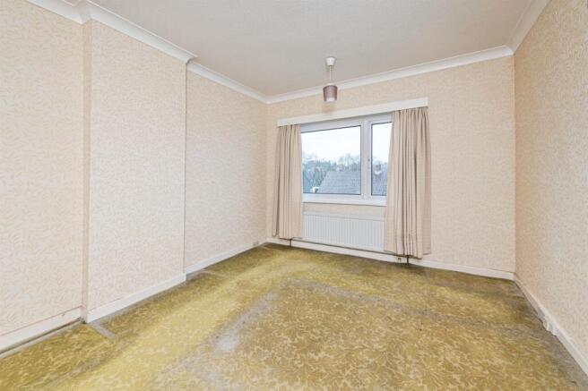 3 bed Semi-Detached for sale Image 8