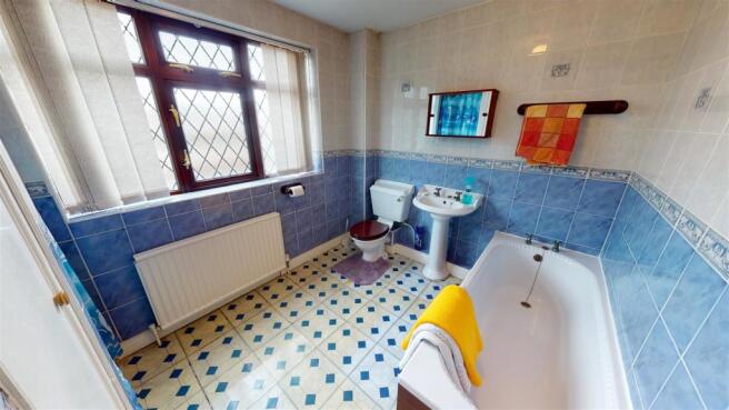 News Lane Bathroom