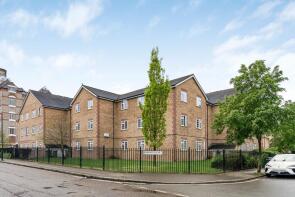 19, Gables Close, London SE5 7QF