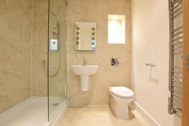 Ensuite