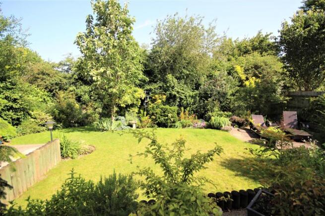 New Garden 2.jpg