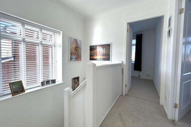 Sandown Crescent, Cuddington, CW8 photo 2