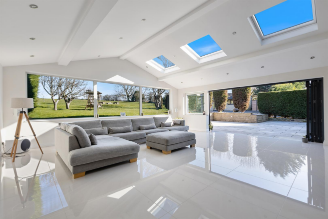 The Orchard, Far Common Rd, Mirfileld 26_297.png