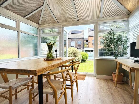 2 bed Semi-Detached for sale Image 11