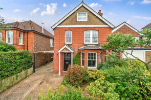 19, Llanaway Road, Godalming GU7 3EB