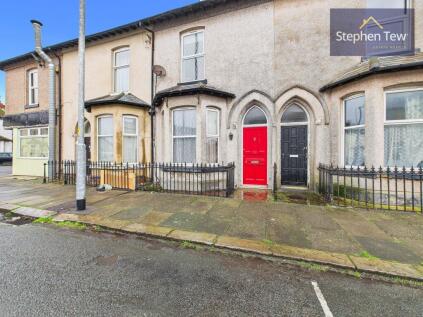 Adelaide Street, Fleetwood, FY7