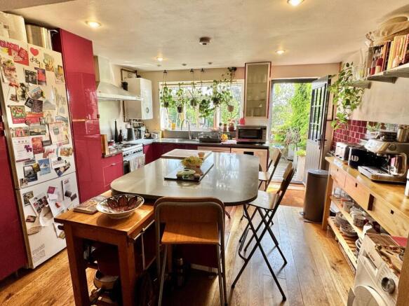 Rock Road, Oundle, PE8 photo 4