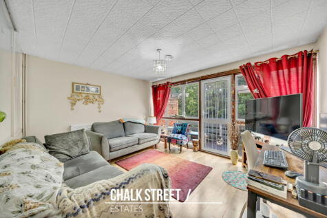 Dunster Crescent, Hornchurch, RM11