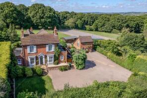 Longbank House, Long Bank, Bewdley DY12 2QU