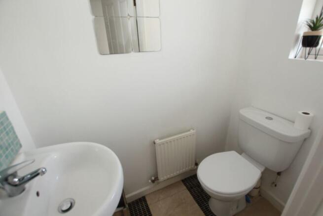 Cloakroom / WC