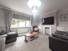 3, Crawfurd Way, East Grinstead RH19 3JP