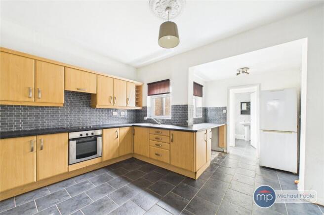 2 bed House for sale Image 5