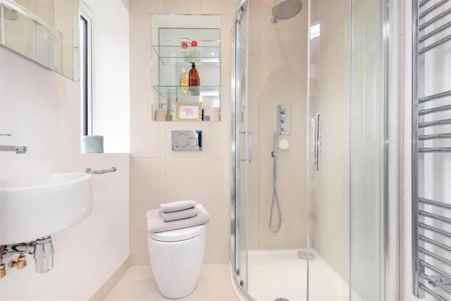 Show Home - En Suite