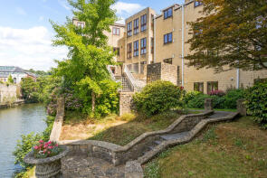 Flat 42, Northanger Court, Grove Street, Bathwick, Bath BA2 6PE