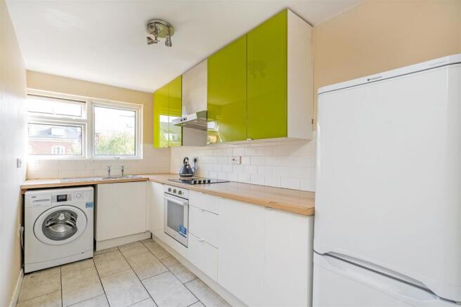Flat 11 Old Warwick Court_1.jpg