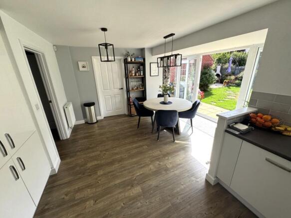 Kitchen/Dining Room