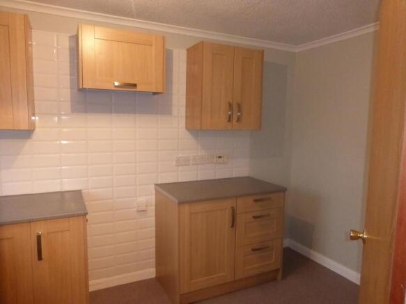 Kitchen2.jpg
