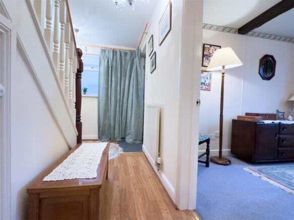 Hallway/Dining Room