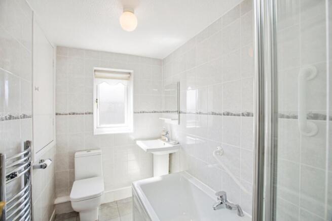 2 bed Town House for sale Image 8