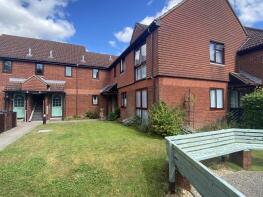 17, Meon Gardens, Southampton SO32 2TN