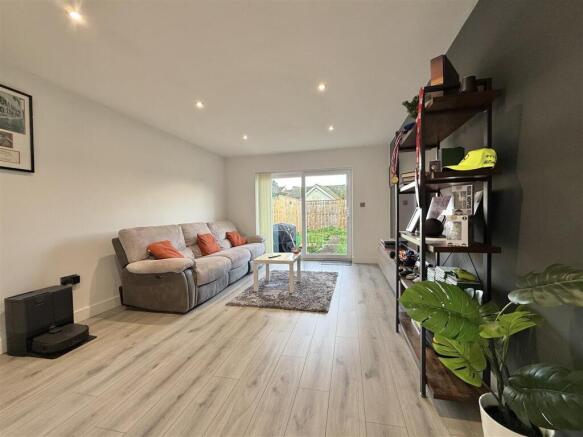 Living_Room.jpg