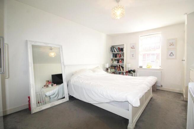 15 Collison Avenue, Barnet photo 4