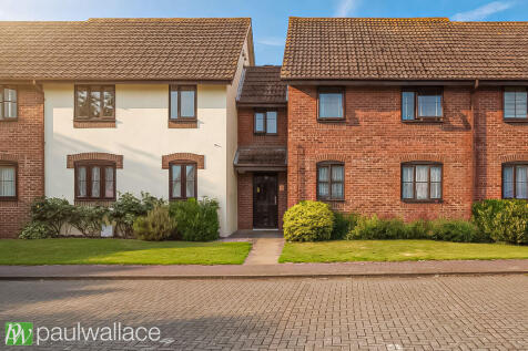 Richmond Court, Broxbourne | 173 Year Lease | Chain Free | Walk to Broxbourne Station