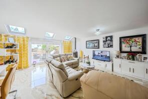 234a White Rose Cottage, New Road, Porthcawl CF36 5BA
