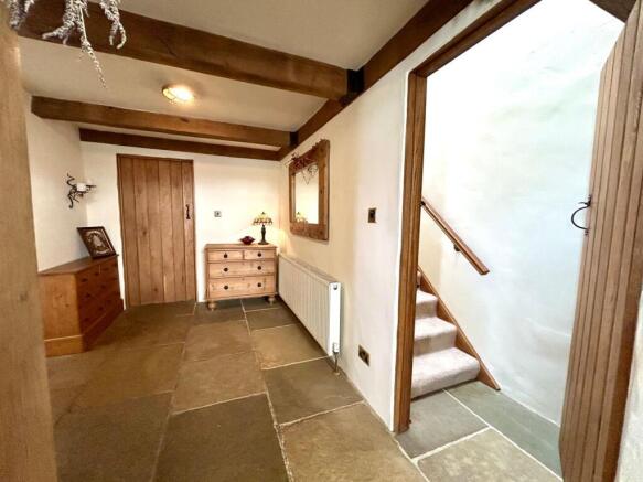 3 bed Semi-Detached for sale Image 4
