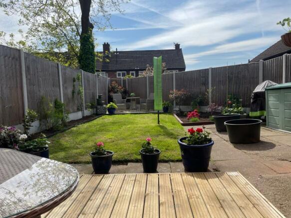 garden 3.jpg