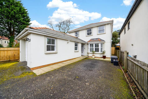 Heol Gam, Bridgend, CF31