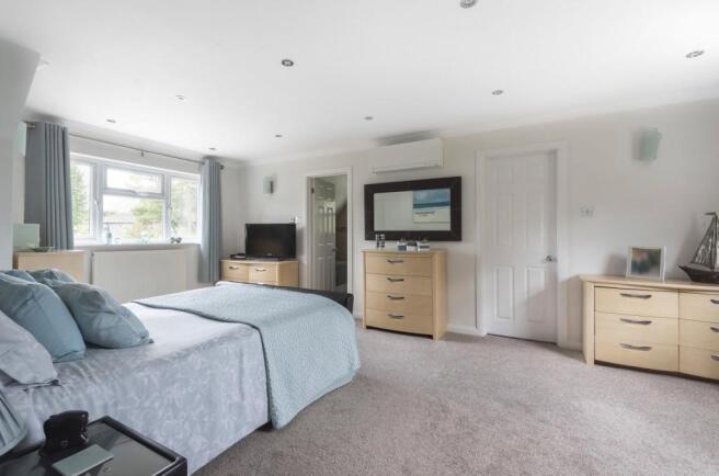 Main Bedroom