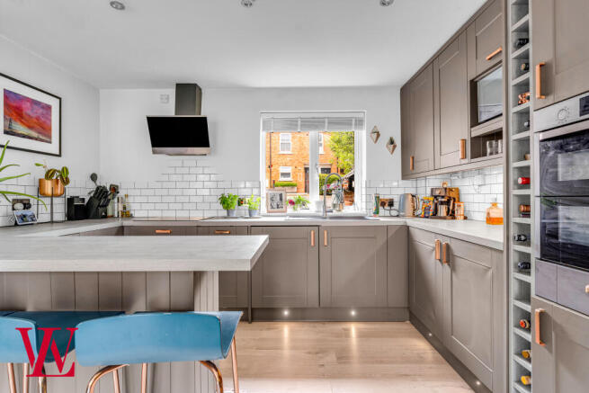 Kitchen / Living Room