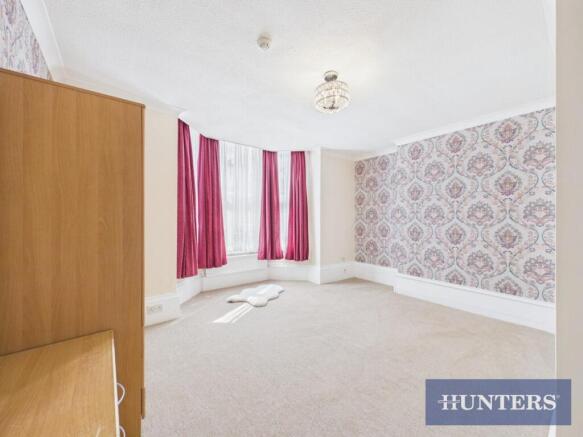 2 bed Apartment for sale Image 9
