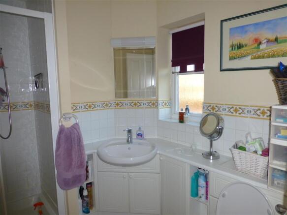 Ensuite
