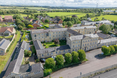 St Georges Court, Semington