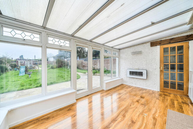 1415294-16-69949f...