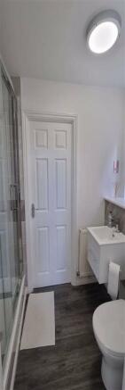 Jack n Jill En Suite