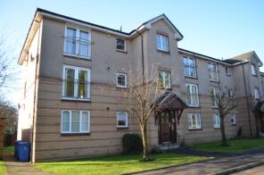26, Queens Court, Larbert FK5 4BS
