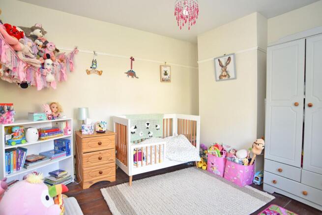 3 bed Town House for sale Image 12